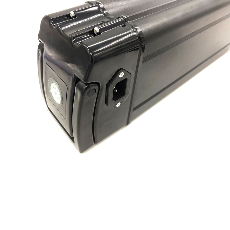 Bateria recarregável de E-bike de tipo preto 1200W 60V 20Ah Bateria de lítio personalizada