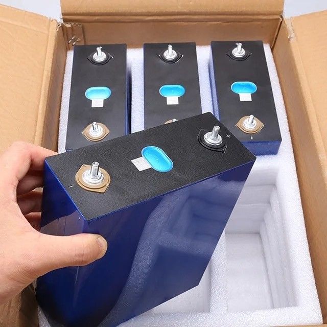 280Ah 304Ah 340Ah Célula de bateria de íons de lítio para bricolage 12V 24V 48V Sistema de armazenamento de energia solar